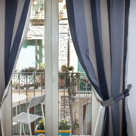 Casa Don Micio Гостевой дом Таормина