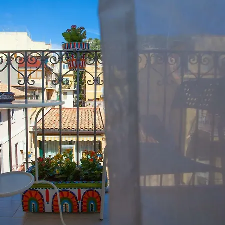 Casa Don Micio 4* Таормина
