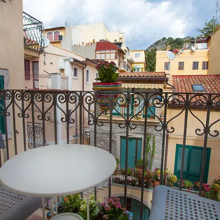 Casa Don Micio ゲストハウス 4*